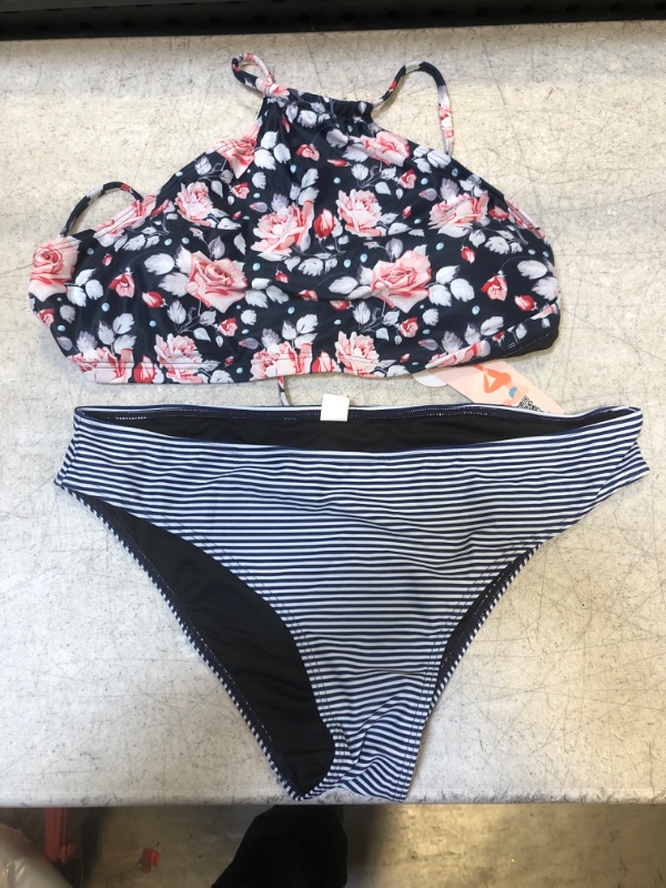 Photo 1 of 2 PIECE BIKINI 
SIZE XL 