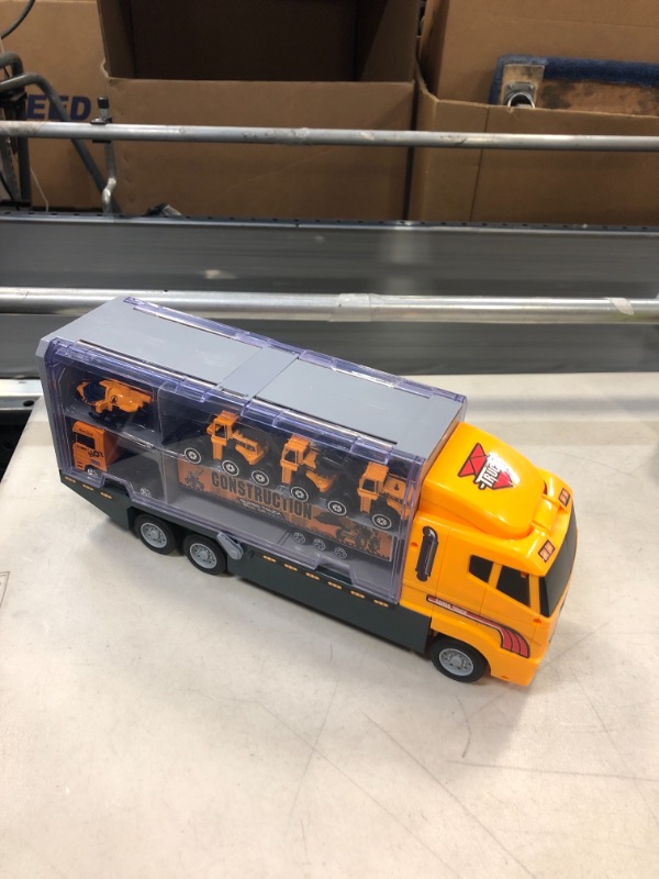 Photo 1 of die cast 2 in1  cargo truck