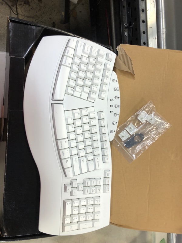 Photo 3 of Perixx Periboard-612 Wireless Ergonomic Split Keyboard, US English Layout