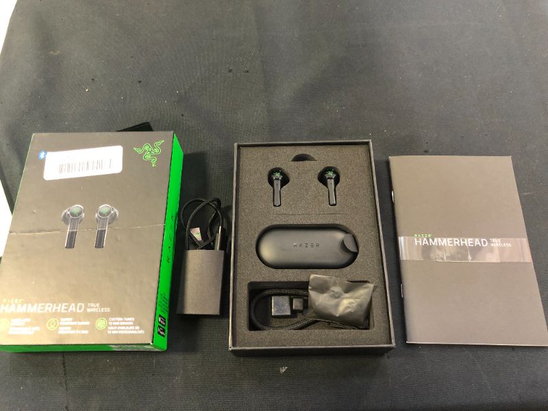 Photo 2 of Razer Hammerhead True Wireless Bluetooth Gaming Earbuds: 60ms Low-Latency - IPX4 Water Resistant - Bluetooth 5.0 Auto Pairing - Touch Enabled - 13mm Drivers - Classic Black
