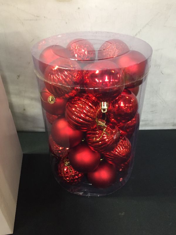 Photo 3 of Christmas Balls Ornaments, Xmas Tree Decorations, Shatterproof Christmas Tree Balls, Xmas Tree Hanging Balls for Holiday Party, 34ct Assorted Baubles Colored Christmas Balls (Red, 2.36"(6 cm), 34ct)
