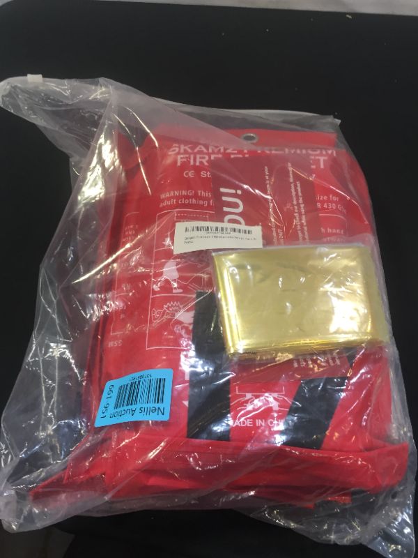 Photo 2 of 
Fire Blanket for Kitchen Home, Fiberglass 1.2x1.8Metre-Pack of 3,Flame Retardant Fire Emergency Fire Extinguisher Fire Suppression Fire Safety Blanket
