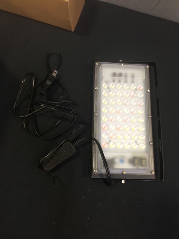 Photo 5 of  48LED GROW LIGHT WITH STAND 