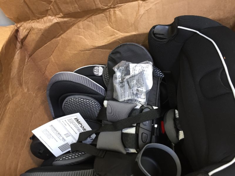 Photo 2 of Evenflo EveryFit 4-in-1 Convertible Car Seat
