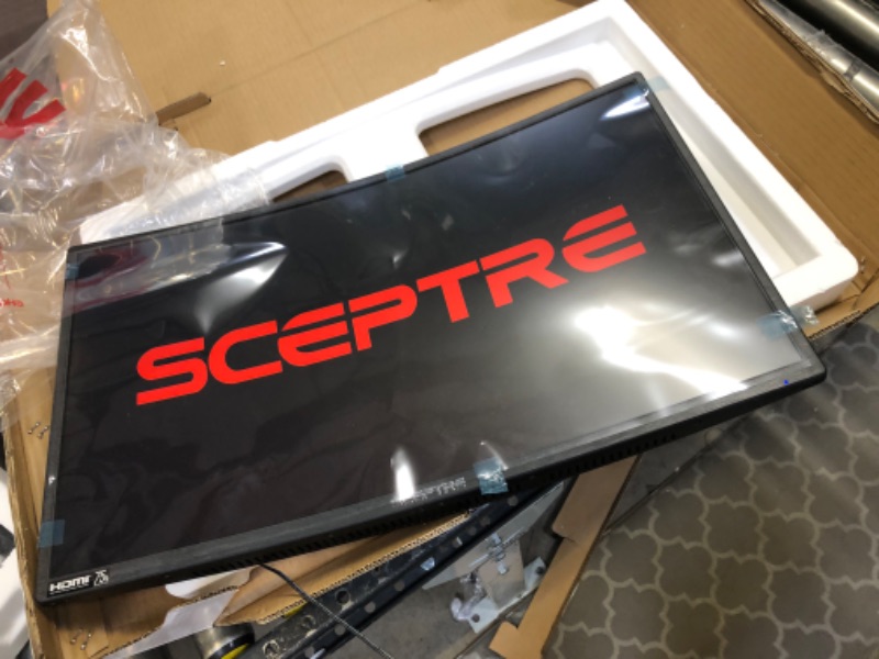 Photo 4 of Sceptre Curved 27" Gaming Monitor 75Hz HDMI x2 VGA 98% sRGB Build-in Speakers, Edge-Less Machine Black (RN Series)
