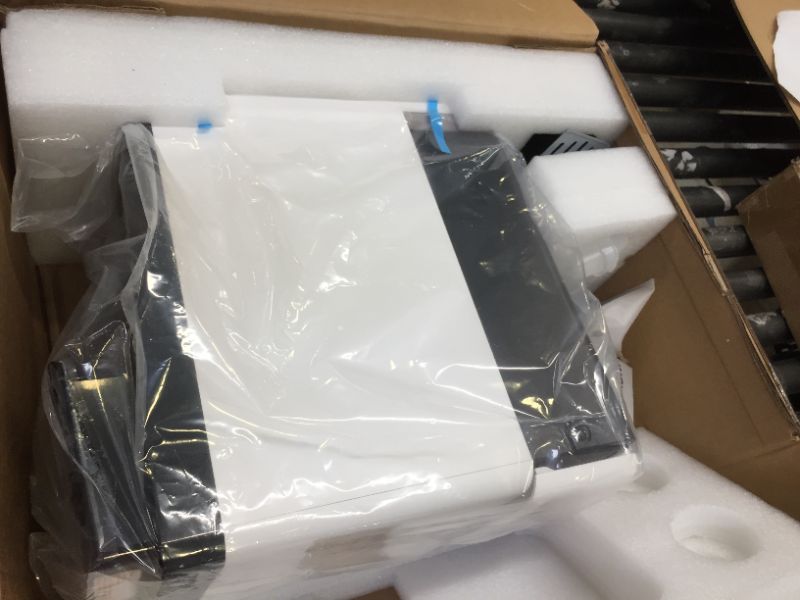 Photo 1 of Waterdrop Countertop Reverse Osmosis System, 4-Stage Countertop Water Filtration, Countertop RO Water Filter System, 3:1 Pure to Drain, BPA Free, No Installation Required, WD-N1-W - WATER STILL PRESENT FROM PREVIOUS OWNER 