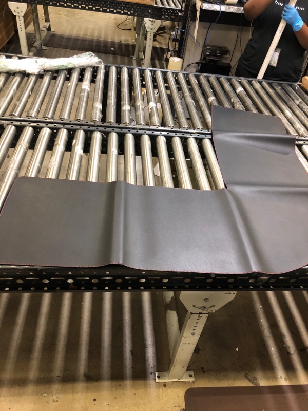 Photo 1 of L-shaped leather desk pad