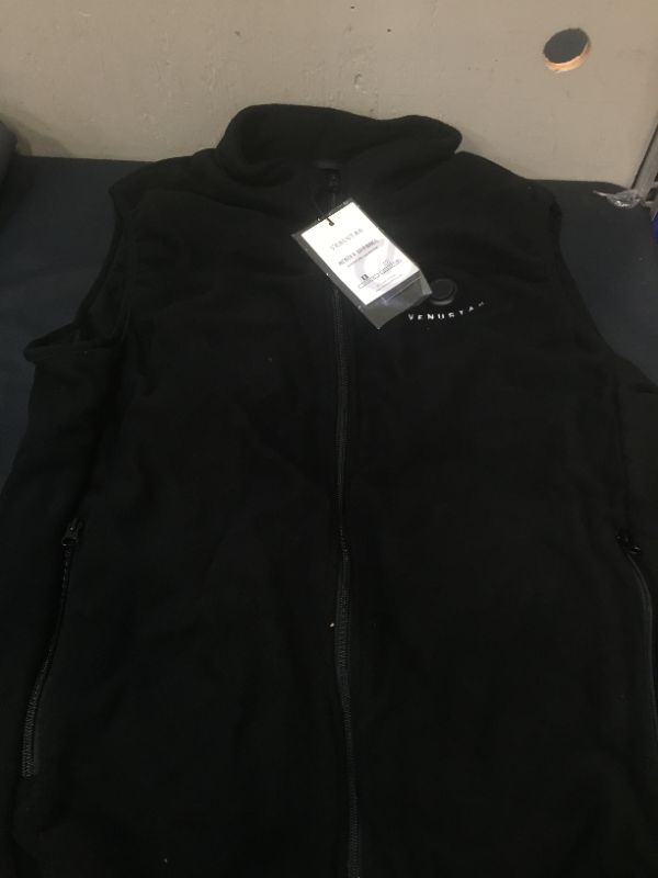 Photo 2 of men's fleece heated vest with battery pack
size L