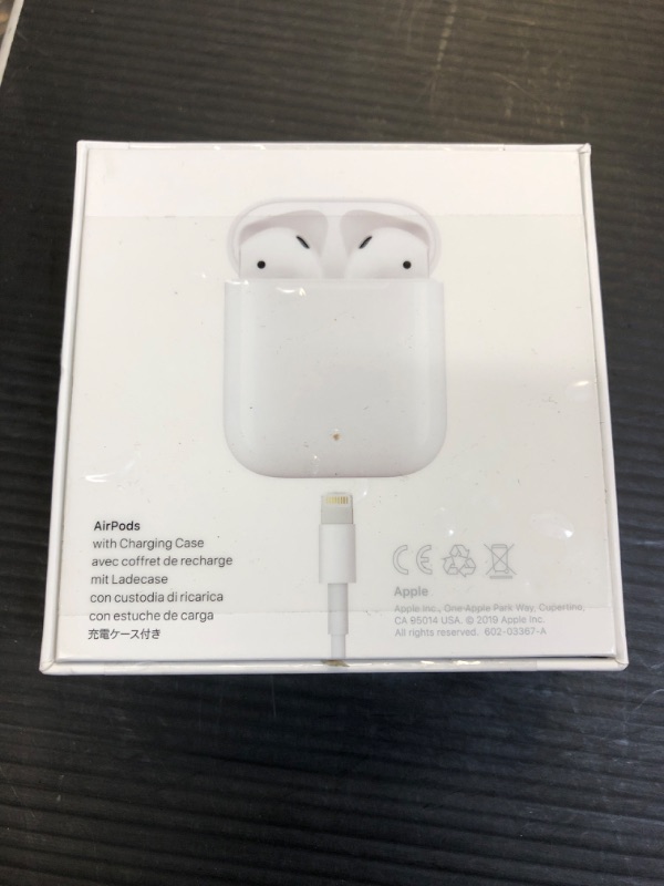 Photo 6 of Apple AirPods with Charging Case A1602 A2032 A2031