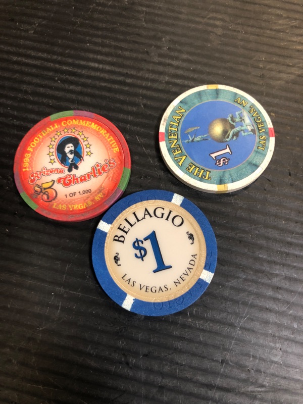 Photo 1 of 3 VINTAGE CASINO CHIPS , RETRO VEGAS COLLECTABLES , VARIETY OF CASINO HOTELS 