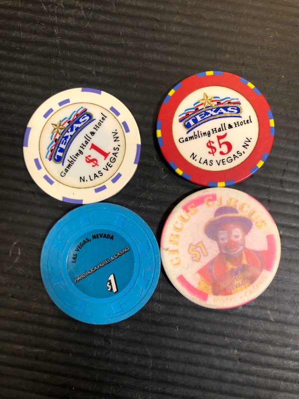 Photo 1 of 4 VINTAGE CASINO CHIPS , RETRO VEGAS COLLECTABLES , VARIETY OF CASINO HOTELS 