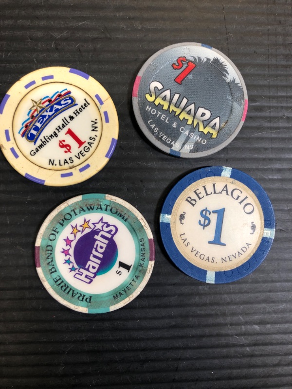 Photo 1 of 4 VINTAGE CASINO CHIPS , RETRO VEGAS COLLECTABLES , VARIETY OF CASINO HOTELS 