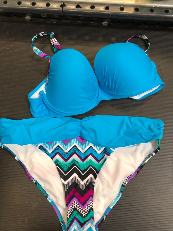 Photo 1 of 2PCS Bikini Set L 