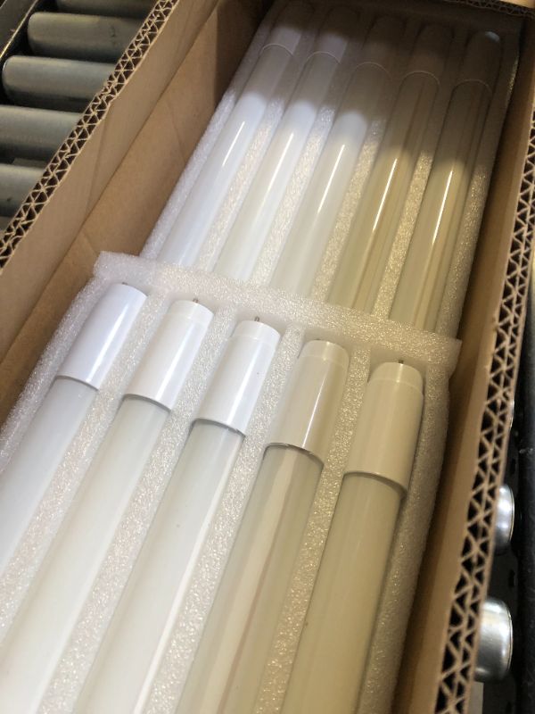 Photo 3 of 4FT T8 LED GLASS TUBE TYPE A+B DUAL MODE 20 PCS