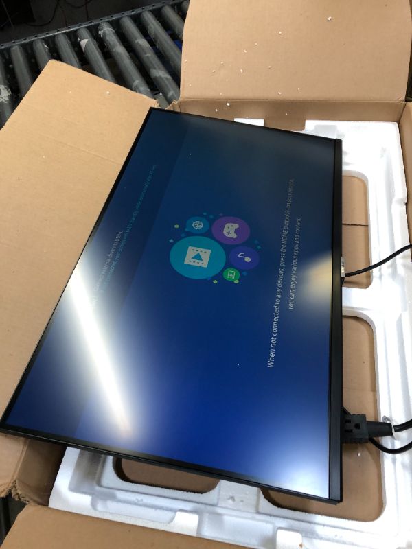 Photo 2 of AM702 Series LS32AM702UNXZA 32" Smart Tizen 4K UHD Monitor