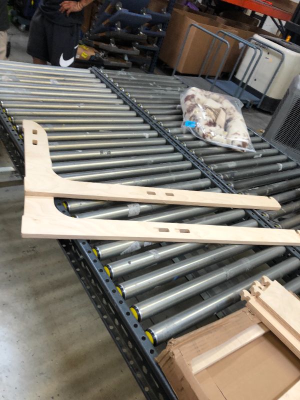 Photo 1 of 6 slot freestanding vertical surf rack