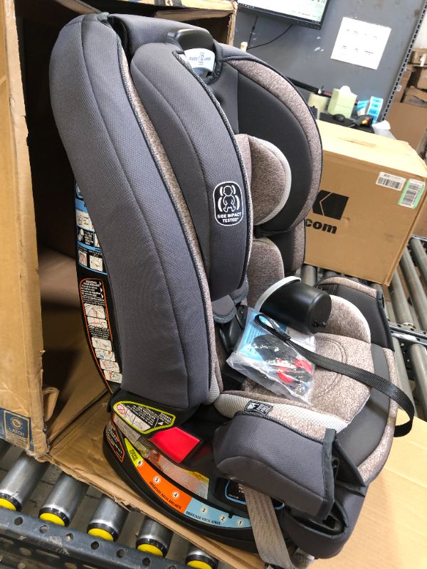 Photo 4 of Graco 4Ever DLX 4 in 1 Car Seat, Infant to Toddler Car Seat, with 10 Years of Use, Bryant , 20x21.5x24 Inch (Pack of 1)
