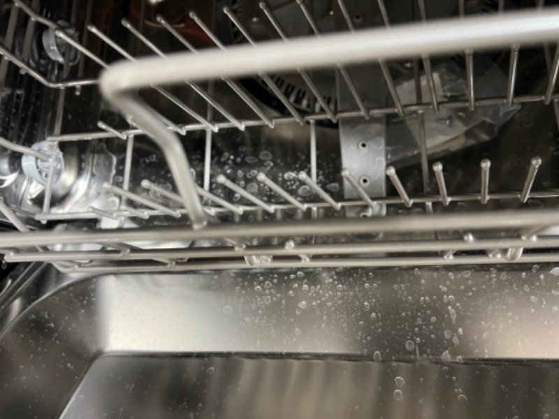 Photo 6 of StormWash™ 48 dBA Dishwasher in Black Stainless Steel
