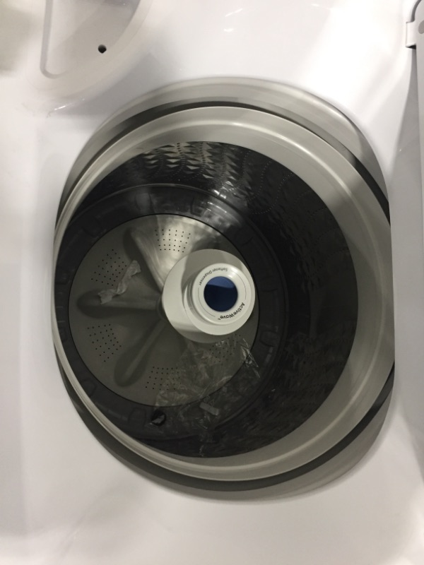 Photo 6 of Samsung - 4.0 cu. ft. High-Efficiency Top Load Washer with ActiveWave Agitator and Soft-Close Lid - White
