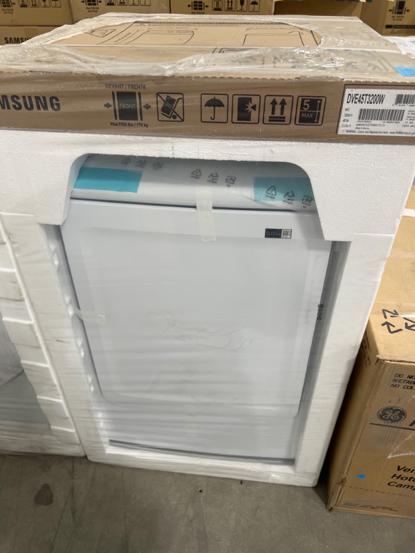 Photo 2 of SAMSUNG DVE45T3200W / DVE45T3200W / DVE45T3200W 7.2 cu. ft. Electric Dryer with Sensor Dry - factory sealed