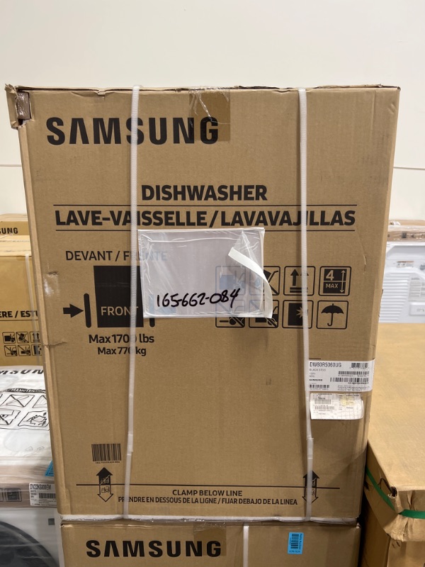 Photo 2 of Samsung DW80R5060UG 48dBa Black Stainless Built-in Dishwasher - factory sealed