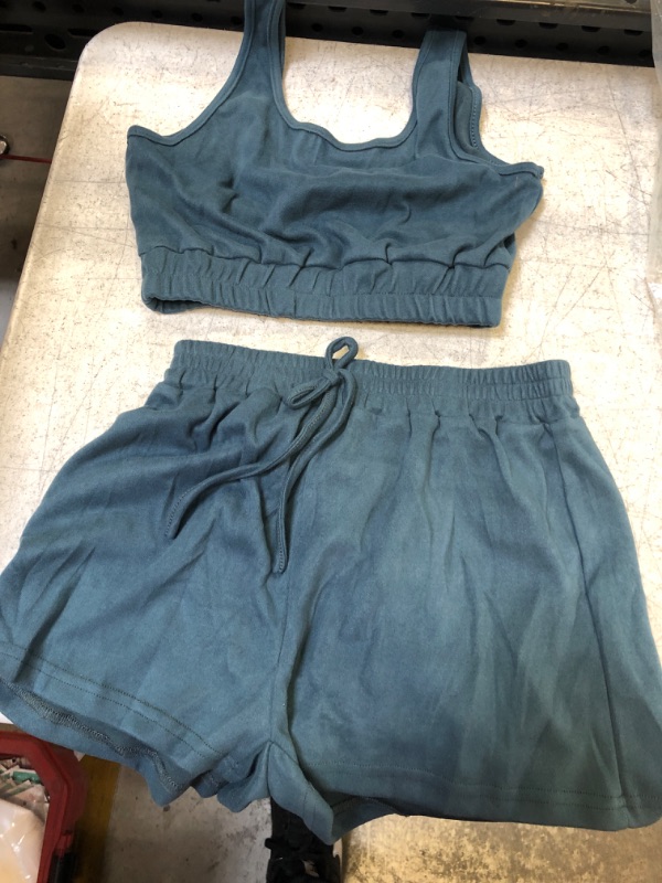 Photo 1 of 2 PIECE WOMENS CLOTHES SMALL