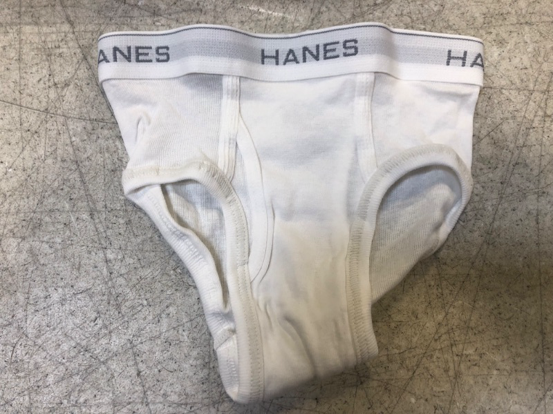 Photo 1 of 4 Pack Hanes Men's Underwear -- Size Small 