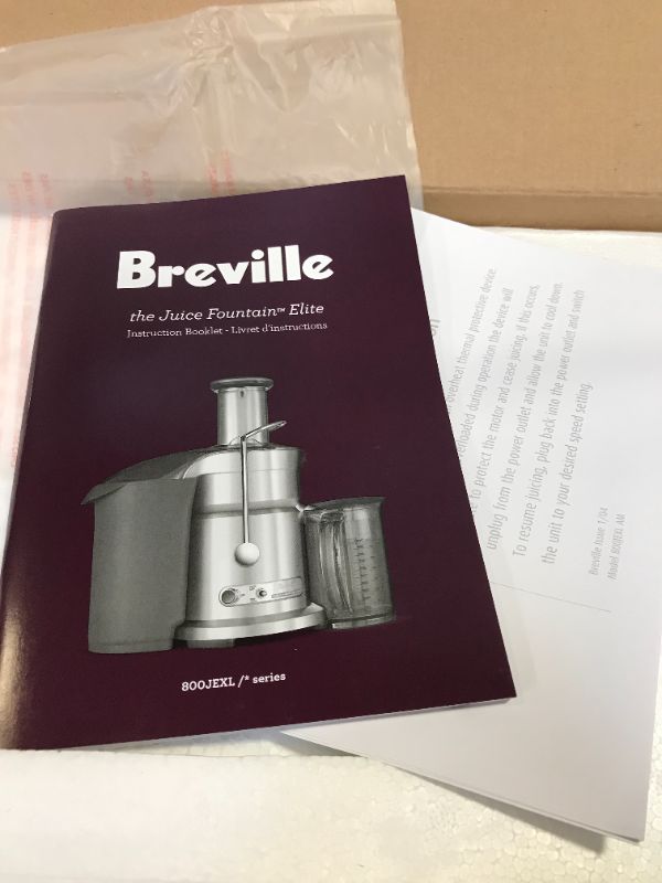 Photo 1 of Breville 800JEXL Juice Fountain Elite Centrifugal Juicer, Brushed Stainless Steel ---- powers on unable to fully test 
