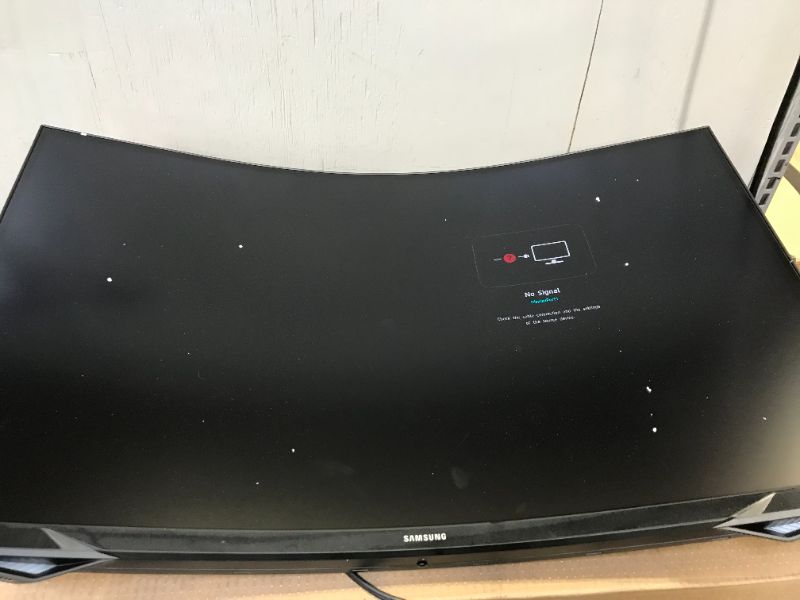 Photo 7 of SAMSUNG Odyssey G7 Series 32-Inch WQHD (2560x1440) Gaming Monitor, 240Hz, Curved, 1ms, HDMI, G-Sync, FreeSync Premium Pro (LC32G75TQSNXZA) 
