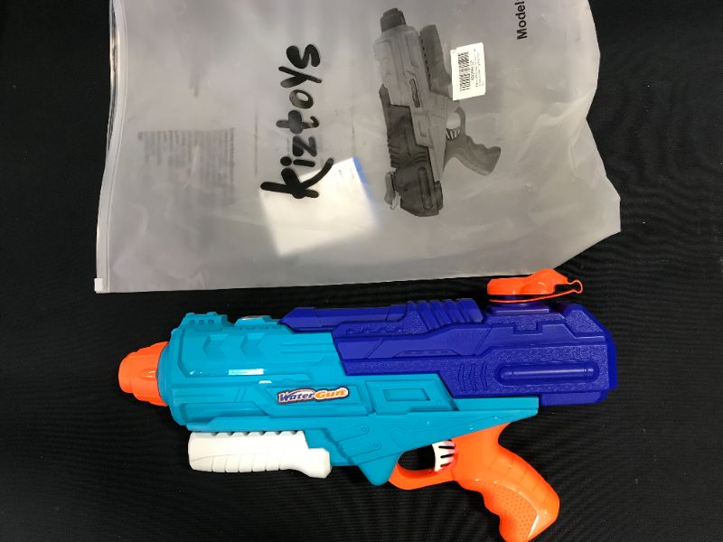Photo 1 of Water Guns,Water Gun for Kids, Super Squirt Guns 600CC Water Soaker Blaster, Beach Toys Gift for Boys, Girls, Teens and Adults, Pool Toy, Outside Toys Squirt Guns for Summer
