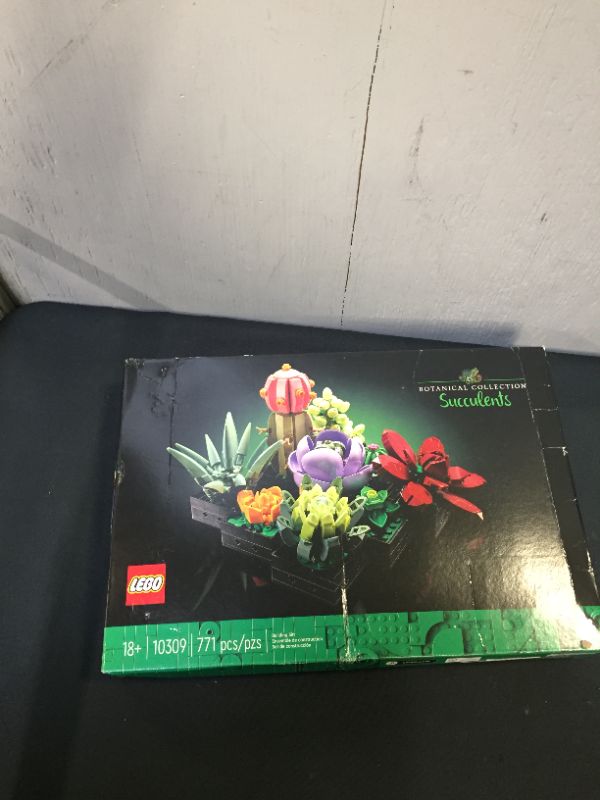 Photo 2 of LEGO Succulents 10309 Plant Decor Building Set for Adults; Build a Succulents Display Piece for The Home or Office (771 Pieces)
(box is damaged but item is new and sealed)