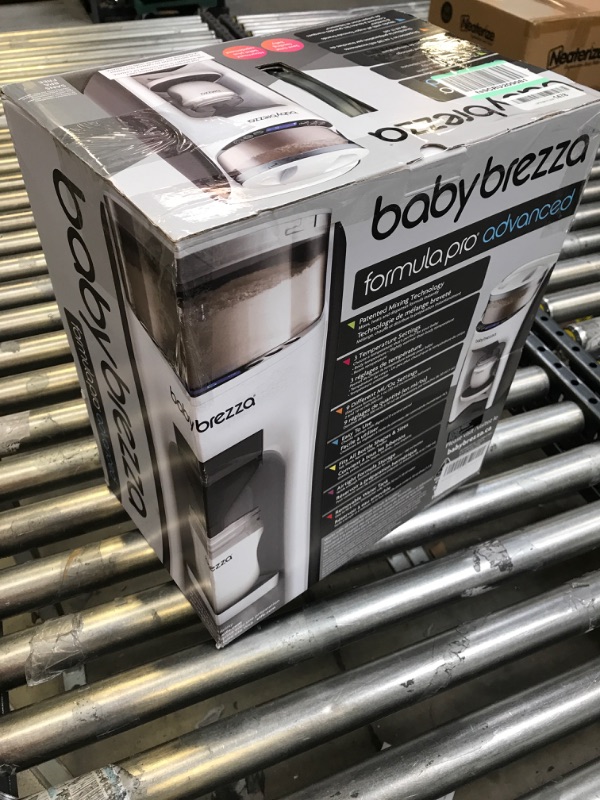 Photo 1 of Baby Brezza Formula Pro FRP0046 (Advanced) bundled with Instructions manual