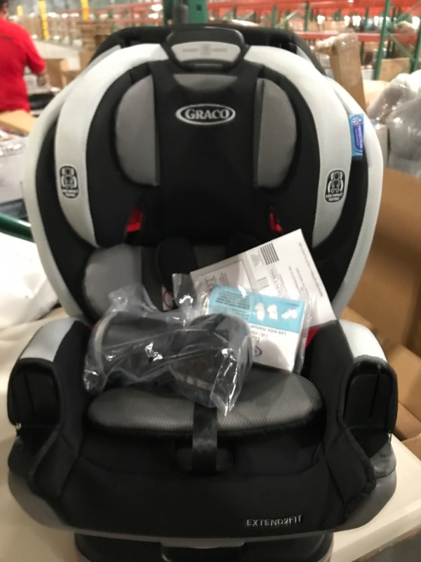 Photo 1 of Graco Extend2Fit 3 in 1 Car Seat, Ride Rear Facing Longer, Garner, 21.56 pounds 3-in-1 Garner