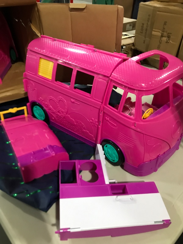 Photo 2 of **USED**Sparkle Girlz Retro Campervan Toy by ZURU Includes a Kitchen, Bathroom, Dining Area, 2 Beds and Pool, Playset for Girls