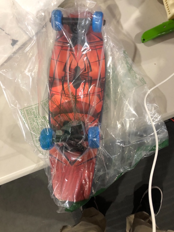 Photo 2 of PlayWheels Ultimate Spider-Man Cruiser Skateboard