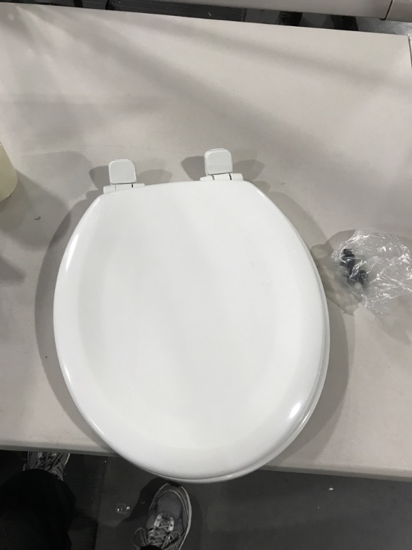 Photo 3 of KOHLER Stonewood® Quiet-Close™ Round-front, Slow-Close, Wood, White toilet seat, K-20467-0, White White Round