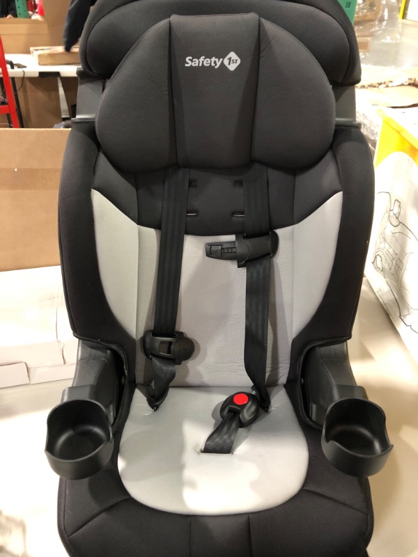 Photo 2 of *USED* Safety 1st Grand 2-in-1 Booster Car SEAT, Black Sparrow