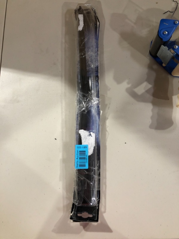 Photo 2 of Bosch 22OE Bosch ICON Wiper Blade