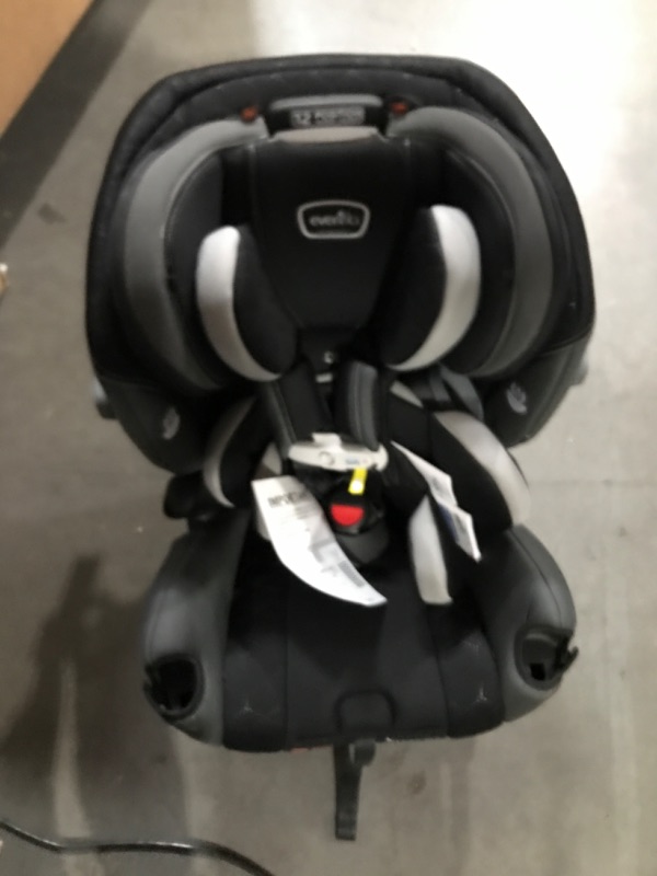 Photo 2 of Evenflo All4One DLX 4-In-1 Convertible Car Seat (Kingsley Black)