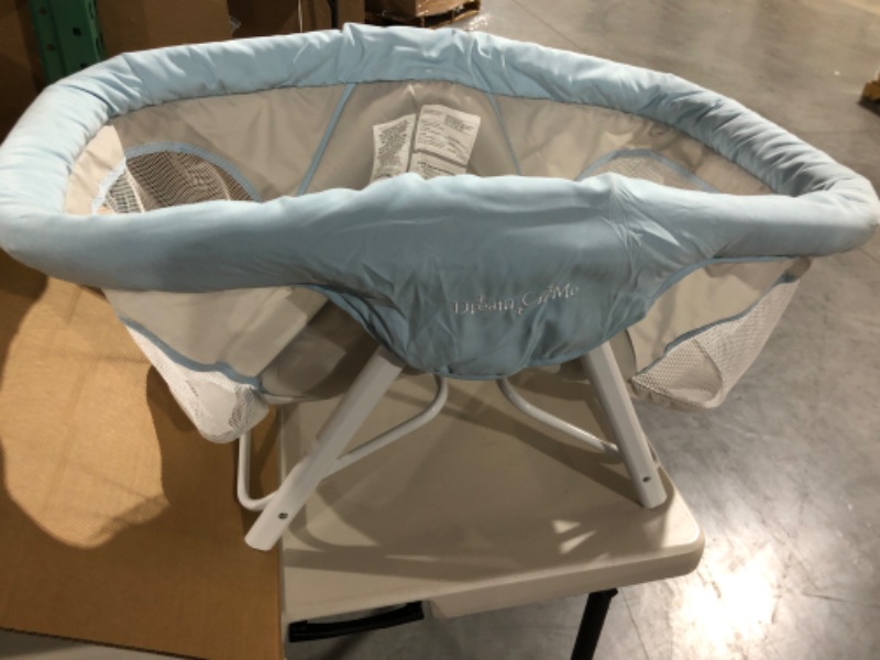 Photo 2 of Dream On Me Traveler Portable Bassinet in Starlight Blue