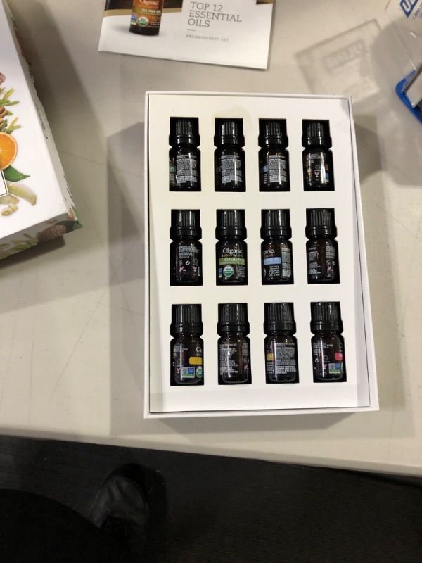 Photo 2 of Cliganic USDA Organic Aromatherapy TOP 12 Essential Oils Set, 100% Pure - Peppermint, Lavender, Eucalyptus, Tea Tree, Lemongrass, Rosemary, Frankincense, Orange, Lemon, Cassia, Cedarwood & Grapefruit