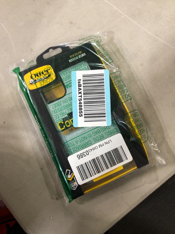 Photo 2 of OtterBox - Commuter Series Case for Apple iPhone 11 - Mint Way