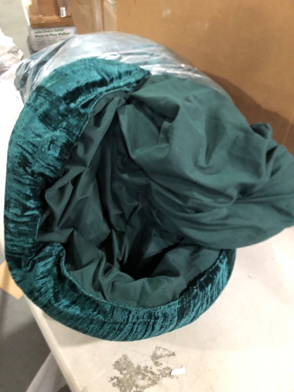 Photo 1 of Chic Home Westmont Comforter, King, Green