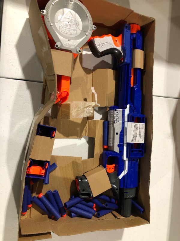 Photo 2 of !!!SEE CLERK NOTES!!!
NERF N-Strike Raider Rapid Fire CS-35 Dart Blaster - Blue