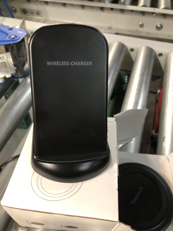 Photo 1 of Yootech Wireless Charger