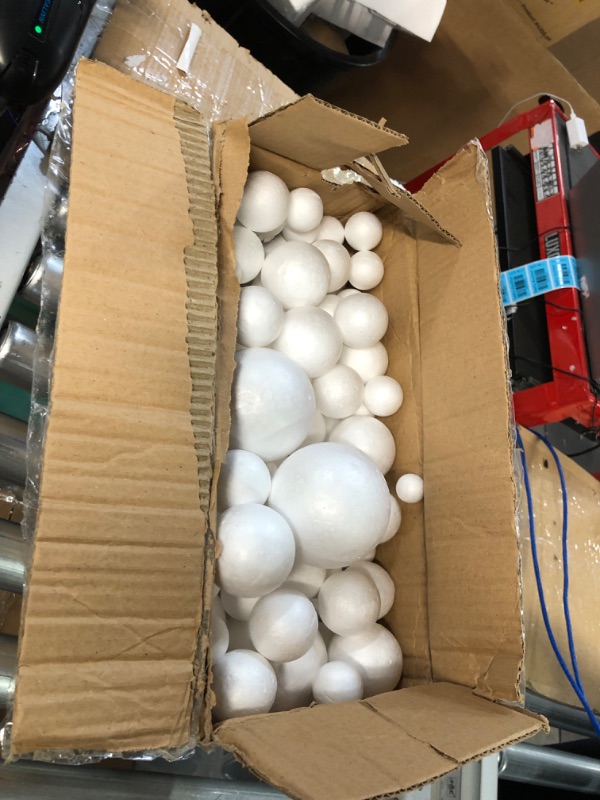 Photo 2 of 300 Pack Foam Balls for Crafts in 5 Sizes, Smooth Round Polystyrene Balls for DIY Projects, Arts and Crafts (0.8-3 in)