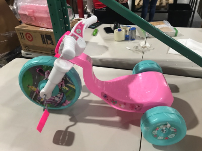 Photo 2 of Minnie Mouse 10" Fly Wheels Junior Cruiser Ride-on, Ages 2-4, Pink/White, 5.6 lbs., Model Number: 76090