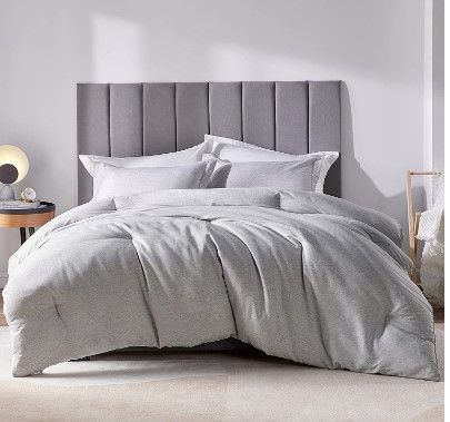 Photo 1 of CozyLux Queen Comforter Set Grey Cationic Dyeing 3-Piece Soft Bed Set Full Gray Luxury Lightweight Fluffy Microfiber Down Alternative Duvet Insert for All Season (1 Comforter, 2 Shams)