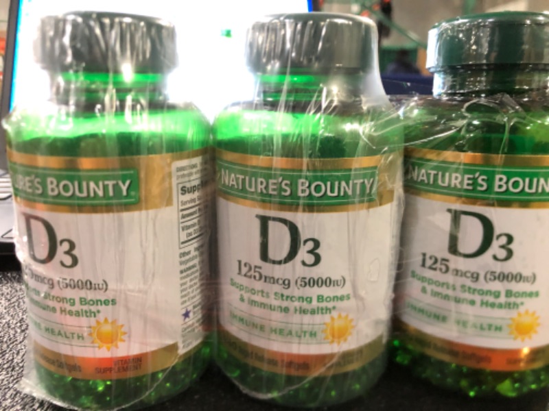 Photo 2 of Vitamin D3 Softgels 125 mcg, 5000 IU
3 pack