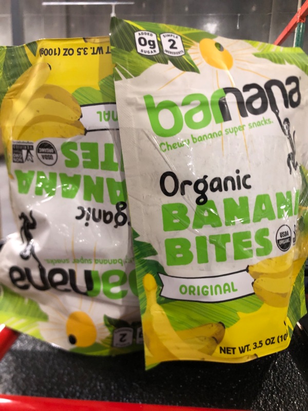 Photo 1 of 4 pack Banana Chewy Banana Super Snacks 
Organic Banana Bites Original 